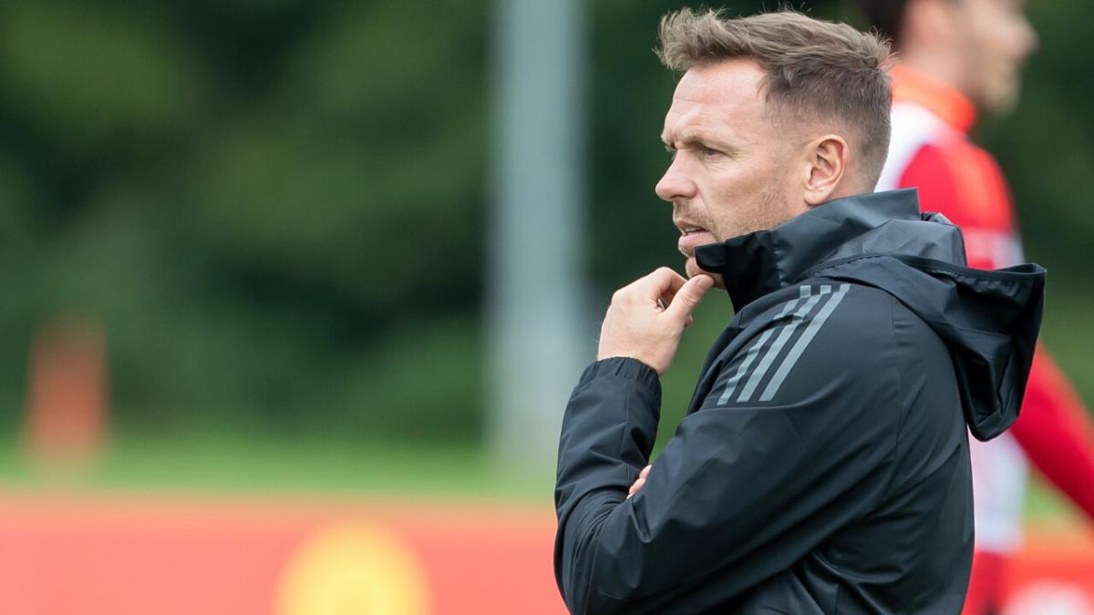 Wales boss Craig Bellamy takes training